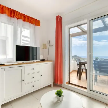 Holiday home Buraux Roses